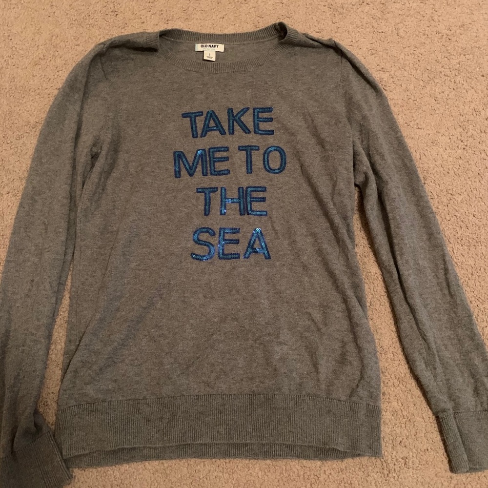 Old navy sweater